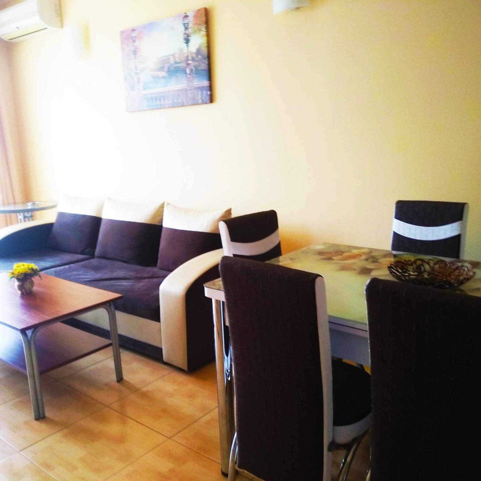 Apartment In Central Plaza Sunny Beach Exterior photo