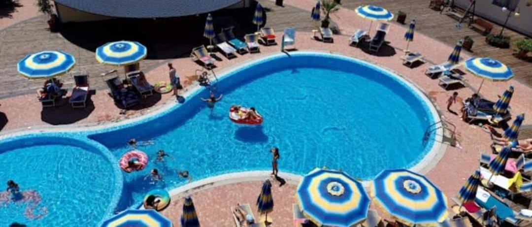 Apartment In Central Plaza Sunny Beach Exterior photo