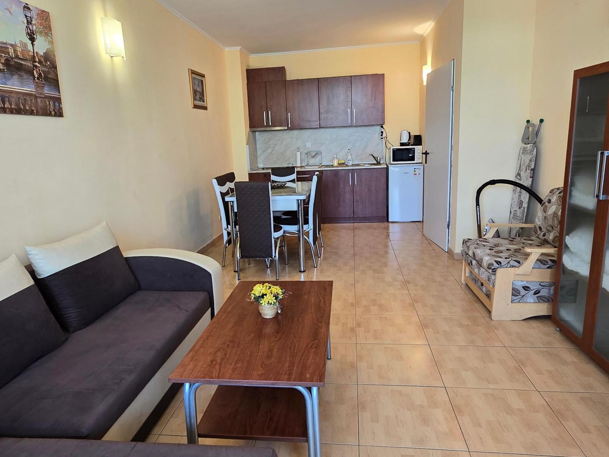 Apartment In Central Plaza Sunny Beach Exterior photo